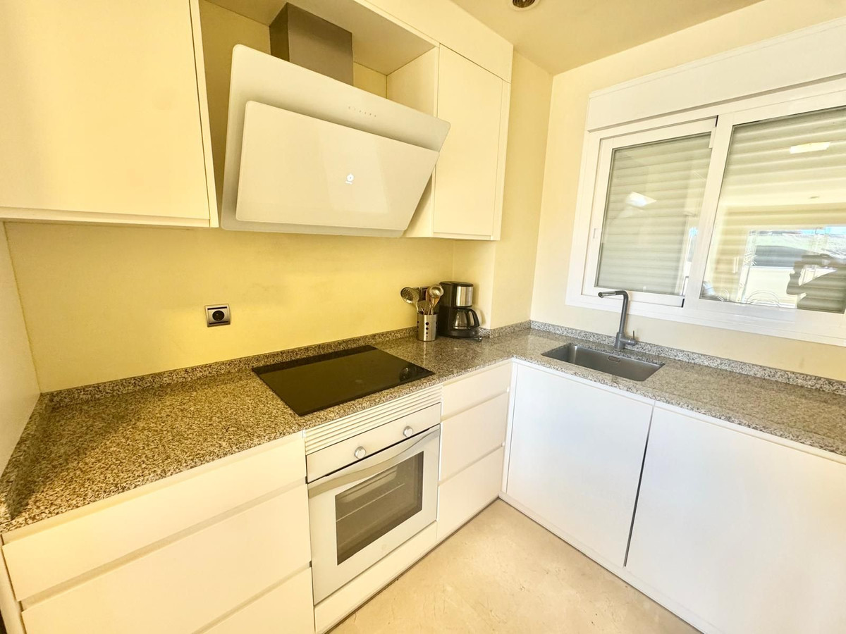 91573d250db5e70433f9f381ad96414f - 3