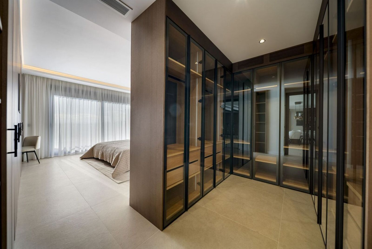 91e6eaea63f95ce1dca9134c8819503e - 21