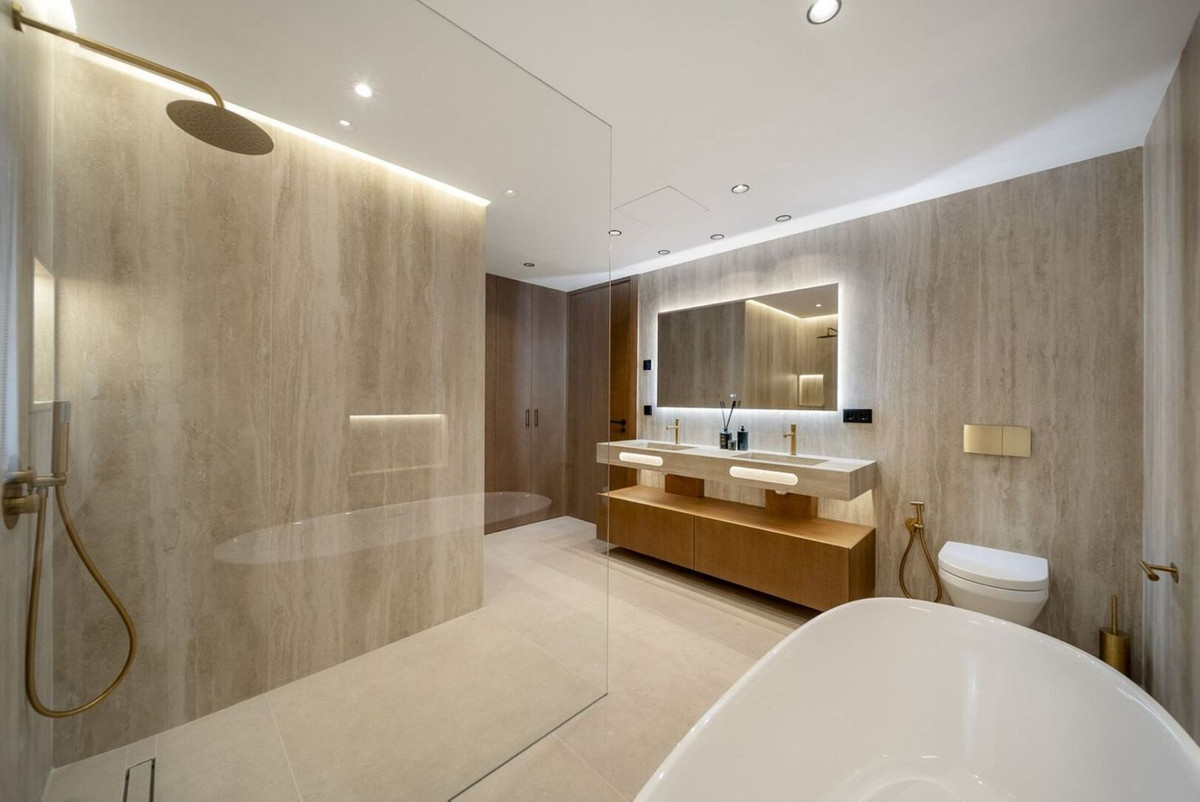 91e6eaea63f95ce1dca9134c8819503e - 24