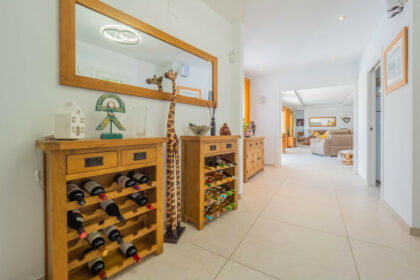 922bccd14ea5f4d3a727fbeafb86922b - 7