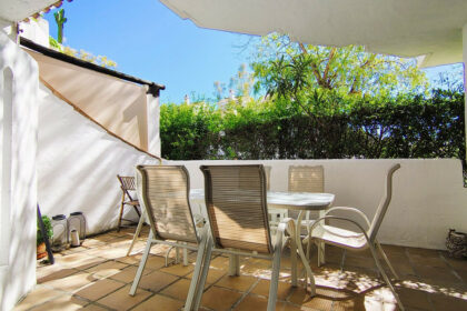 9263b79a53a37a4a4130f69a0360f9c6 - 11