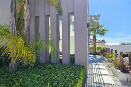 92812ee109c744043e37cc9e49e01e56 - 3