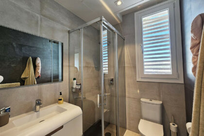 92812ee109c744043e37cc9e49e01e56 - 48