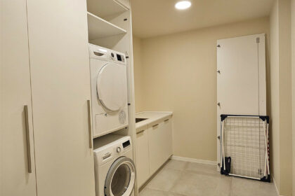 92812ee109c744043e37cc9e49e01e56 - 52