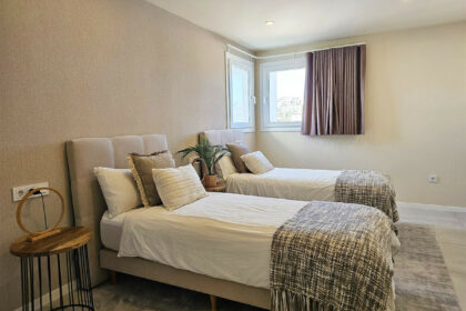 92812ee109c744043e37cc9e49e01e56 - 54