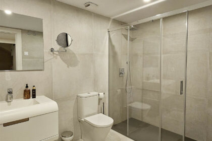 92812ee109c744043e37cc9e49e01e56 - 57