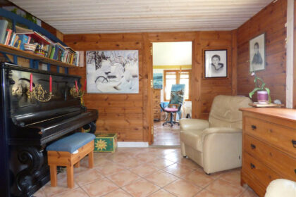 9290807d17f2b952997ae9be38671745 - 11