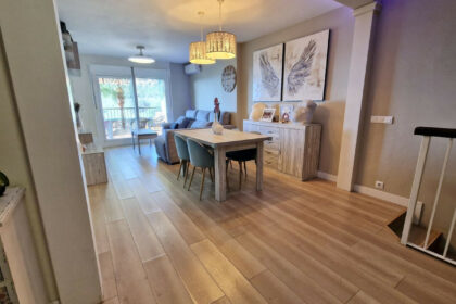 92ff7a9a35d5b08ece9c0749e5851846 - 10