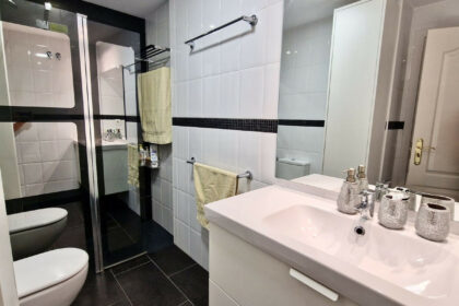 92ff7a9a35d5b08ece9c0749e5851846 - 24