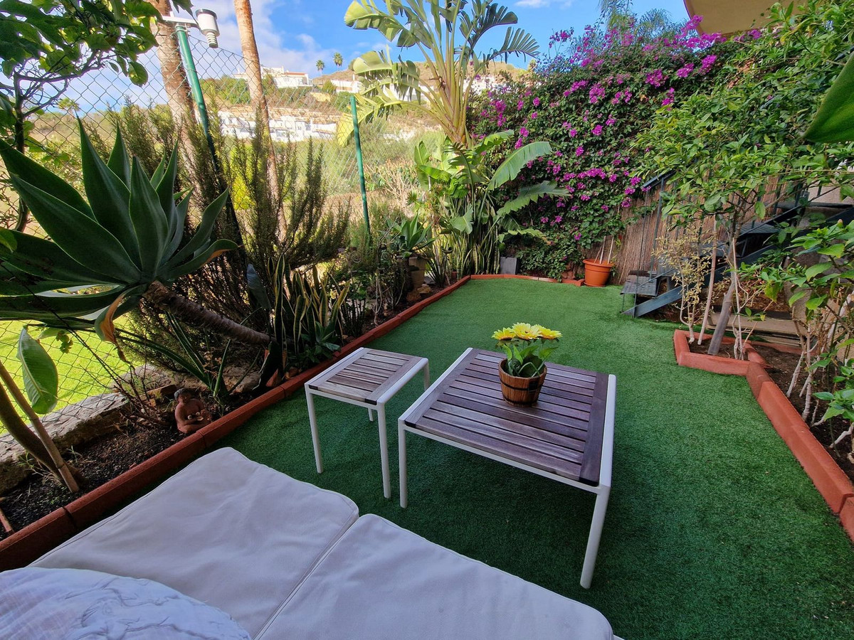 92ff7a9a35d5b08ece9c0749e5851846 - 3