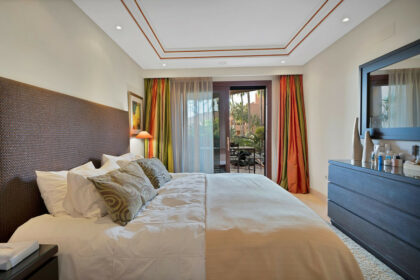 9376cb9c9337ba7d70b7f30532eb13b8 - 20