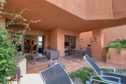 9376cb9c9337ba7d70b7f30532eb13b8 - 33