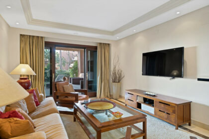 9376cb9c9337ba7d70b7f30532eb13b8 - 4