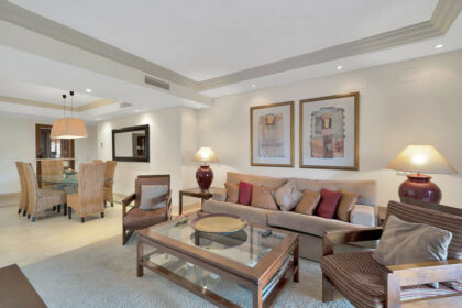 9376cb9c9337ba7d70b7f30532eb13b8 - 7