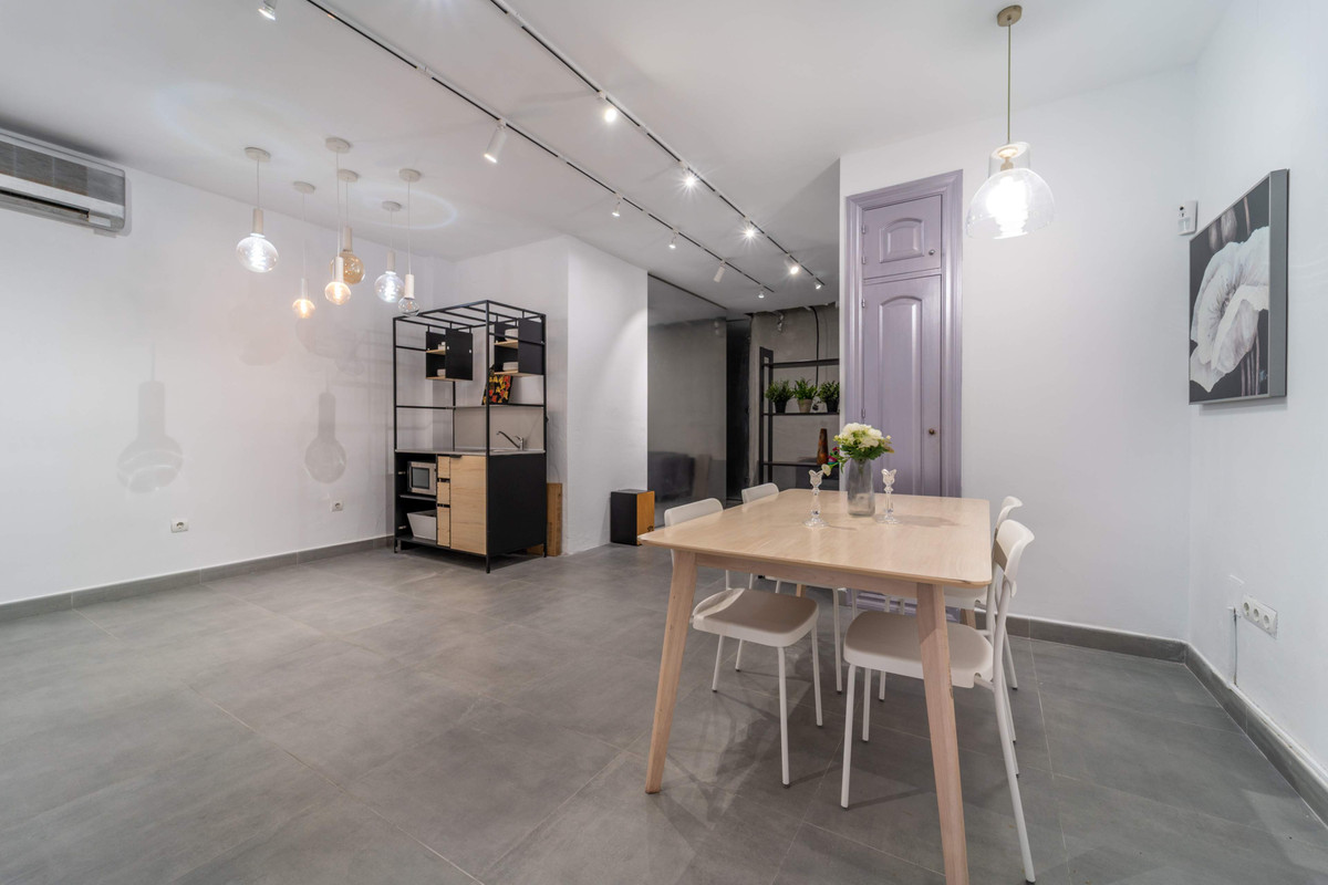 9406283a01f365cc821b2e60f2213baa - 33