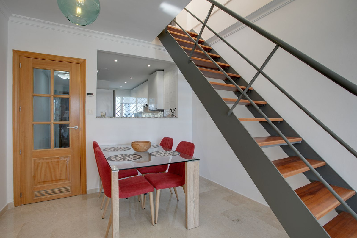 948246f8a752cf0e9a2b776437ced585 - 2