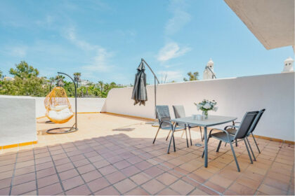 94fa029926b4e037e7e853e2ebdd053a - 15