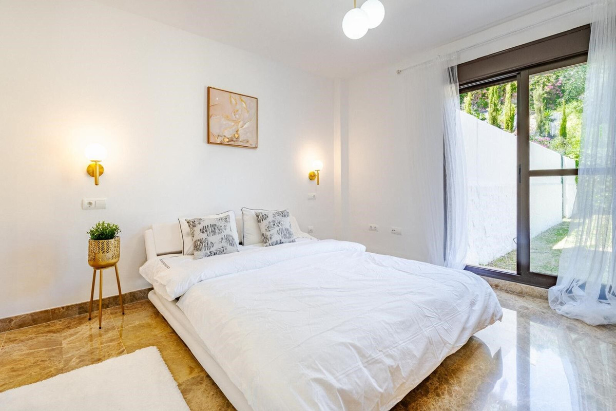 94fa029926b4e037e7e853e2ebdd053a - 8