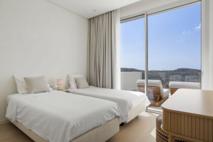 952b1c12039b2b13aa48fc9f9fd76a1a - 15