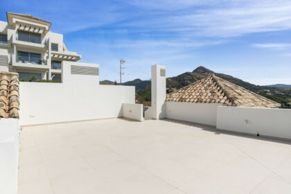 952b1c12039b2b13aa48fc9f9fd76a1a - 28