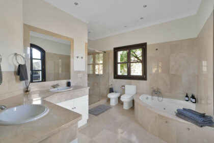 95b5d7f04d0dc9f16ec026227349dcf6 - 43