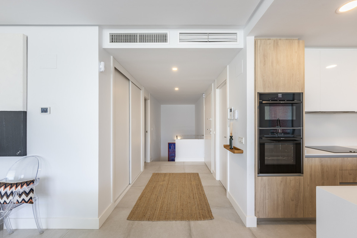 96aa86a7adc88f1f6153e57630191d0f - 15