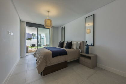 96aa86a7adc88f1f6153e57630191d0f - 18