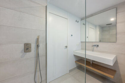 96aa86a7adc88f1f6153e57630191d0f - 24