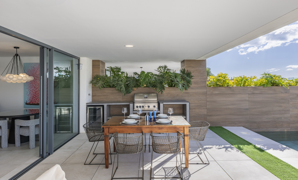 96aa86a7adc88f1f6153e57630191d0f - 27