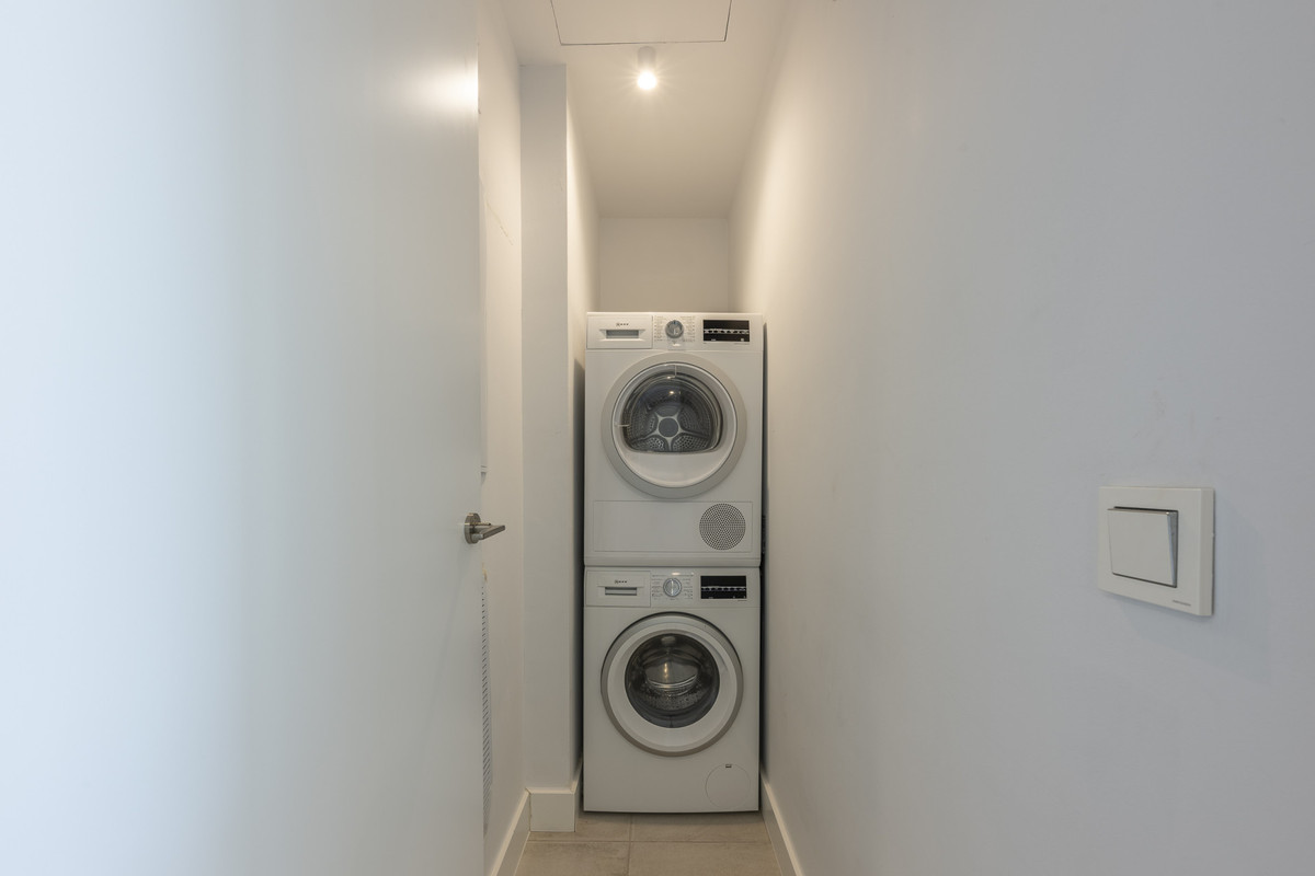 96aa86a7adc88f1f6153e57630191d0f - 31