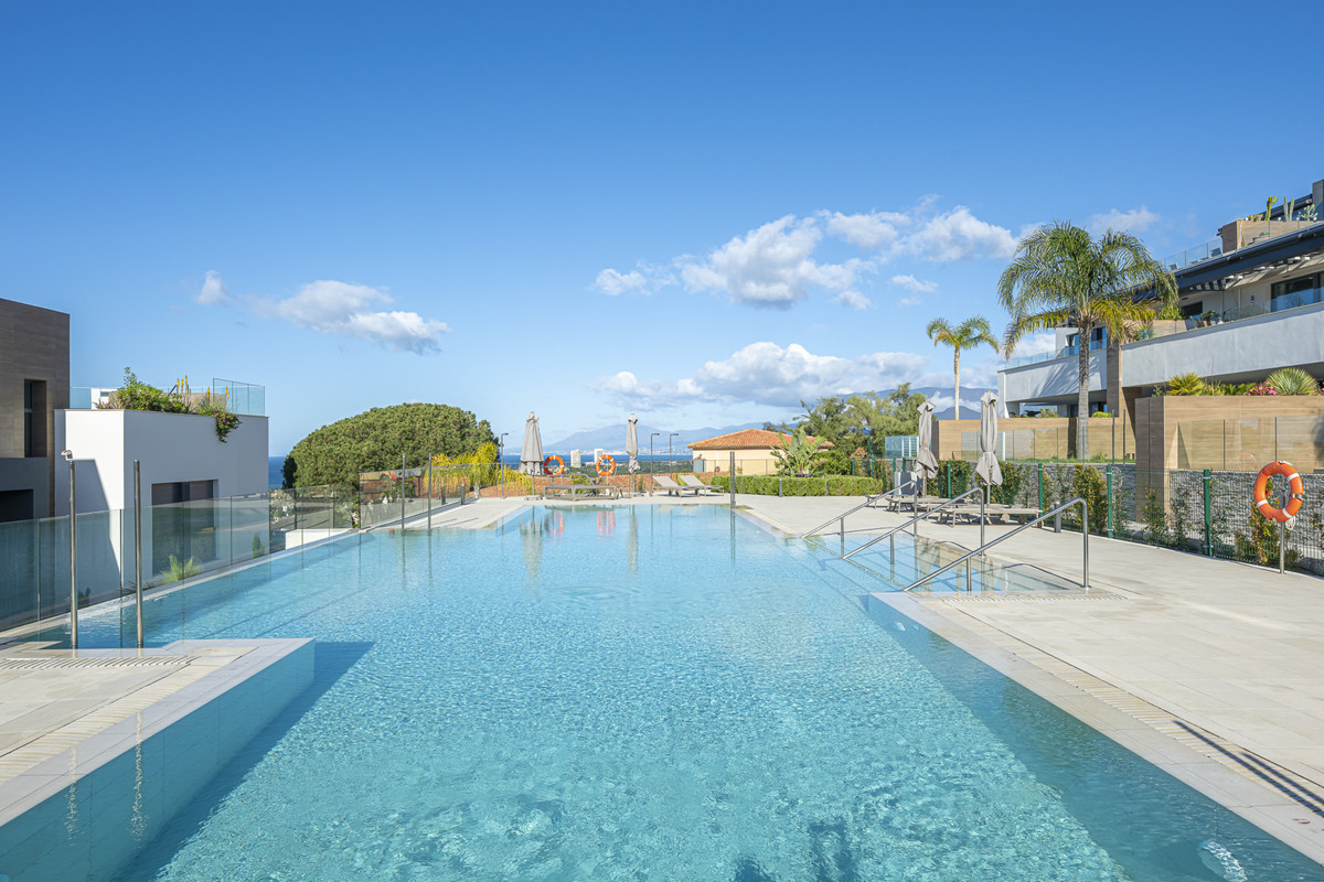 96aa86a7adc88f1f6153e57630191d0f - 32