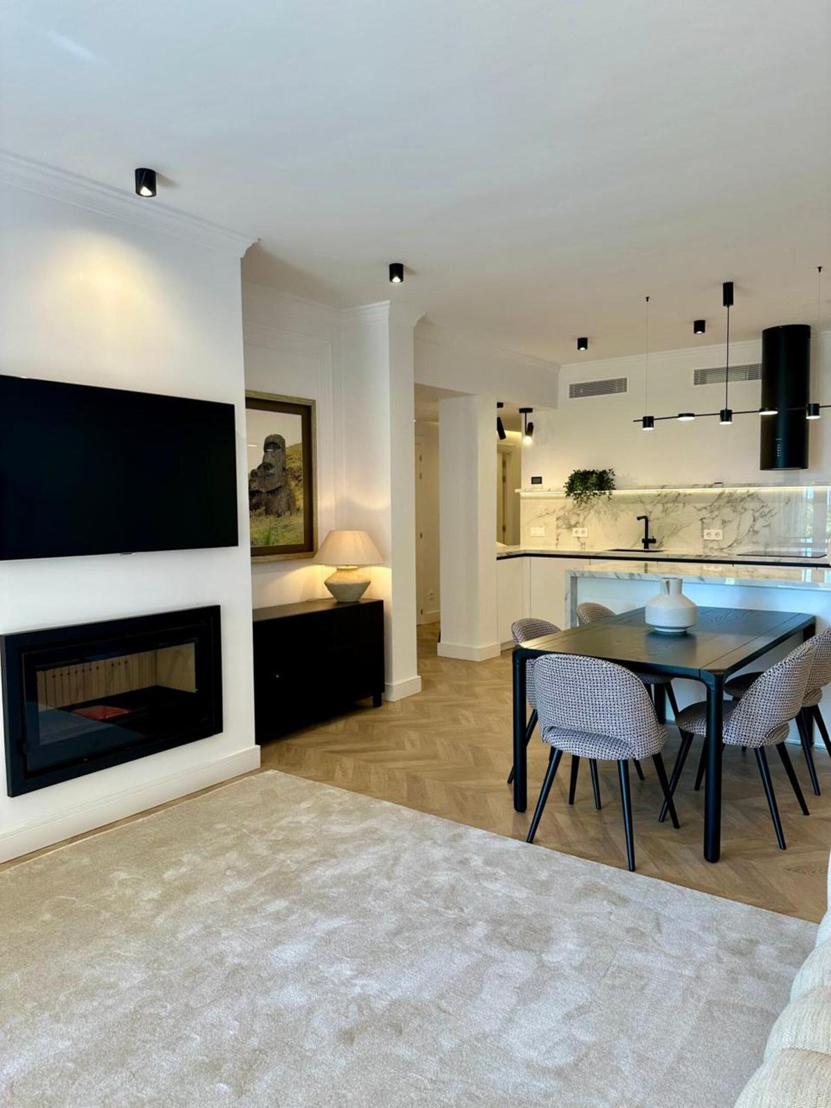 96df8c78be3a9bf4300ed7dbcf54371a - 12