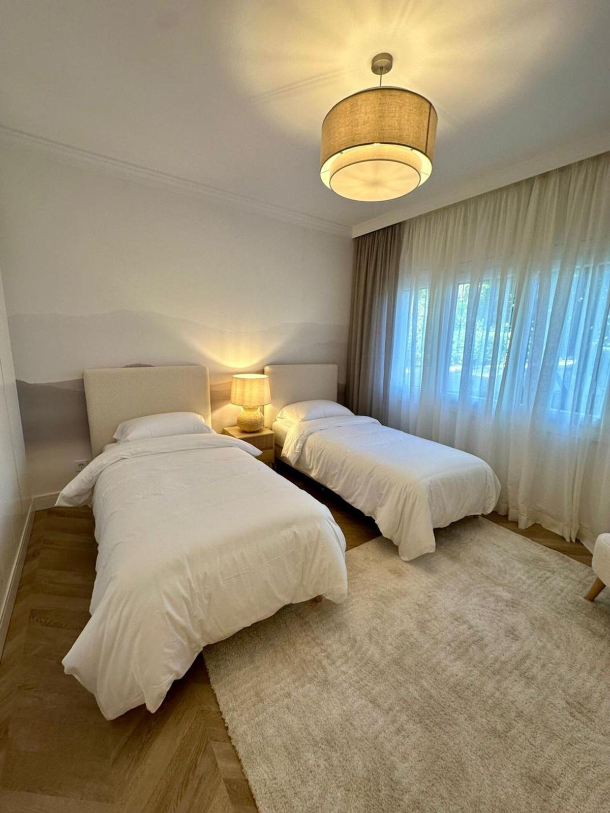 96df8c78be3a9bf4300ed7dbcf54371a - 26