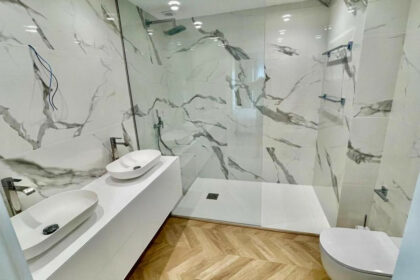 96df8c78be3a9bf4300ed7dbcf54371a - 35