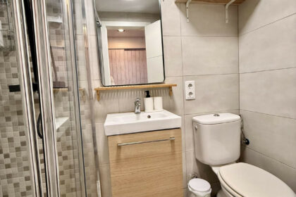 9778726fcf33e8e44f9afcab1735a9b7 - 13