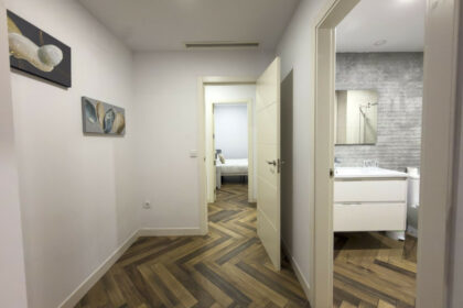 978e544763f468eaf06b6c9b1c62d631 - 19