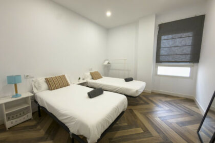 978e544763f468eaf06b6c9b1c62d631 - 22