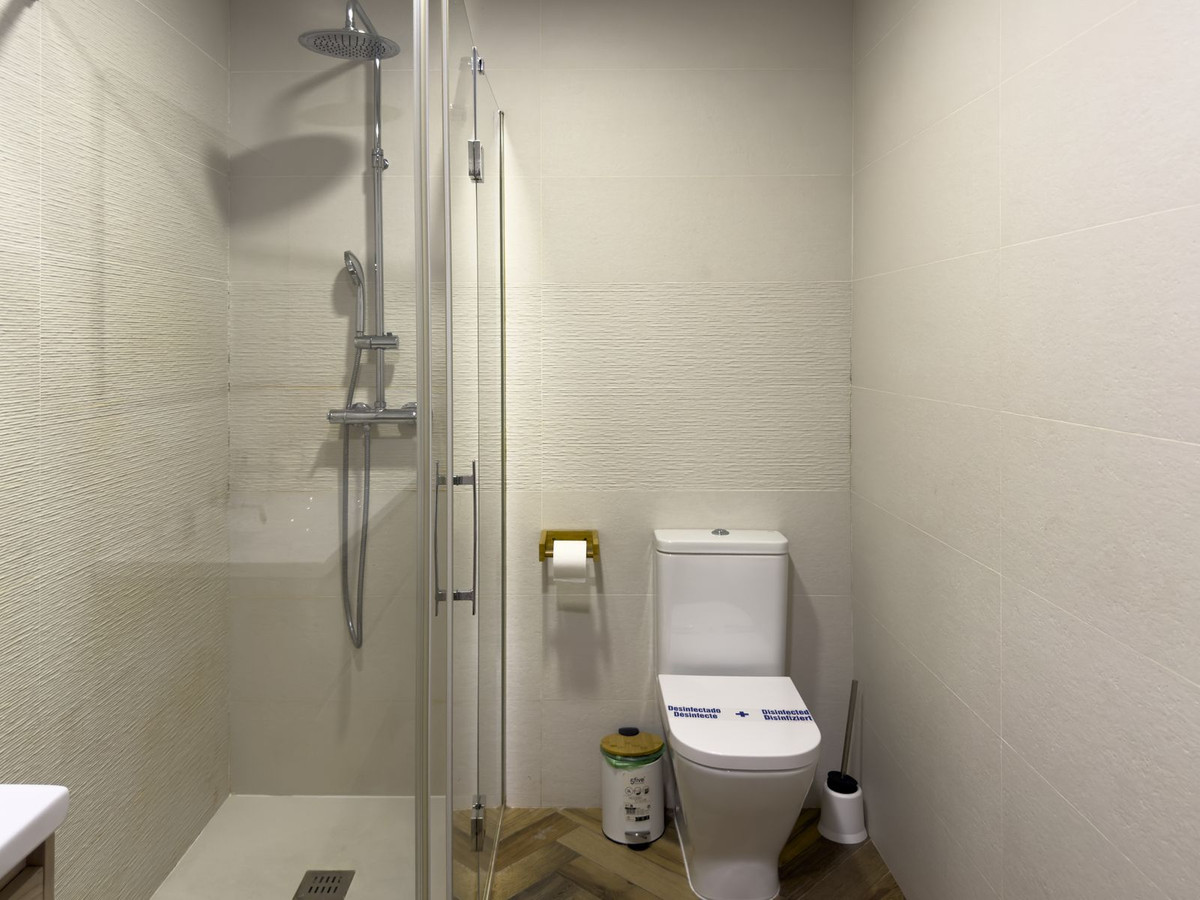 978e544763f468eaf06b6c9b1c62d631 - 27