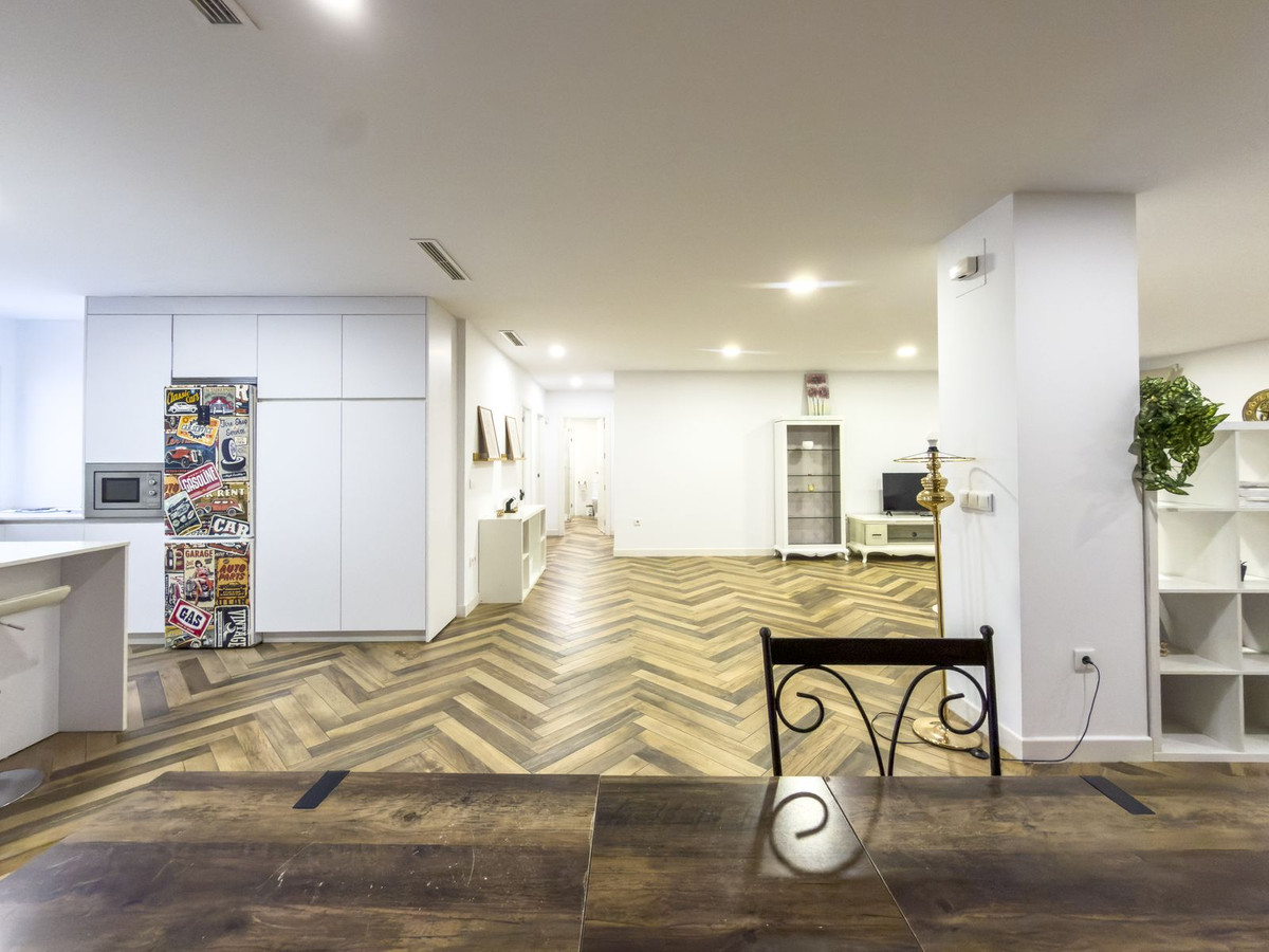 978e544763f468eaf06b6c9b1c62d631 - 29