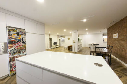 978e544763f468eaf06b6c9b1c62d631 - 8