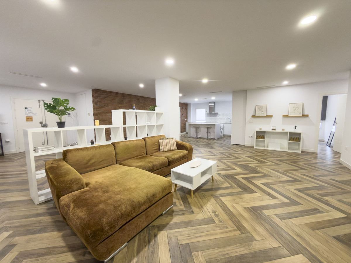 978e544763f468eaf06b6c9b1c62d631 - 9