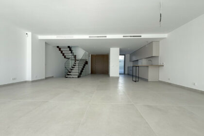 9870b81ca62ccd4b97c7832b6d6771d6 - 15