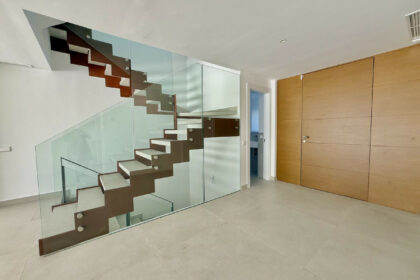 9870b81ca62ccd4b97c7832b6d6771d6 - 16