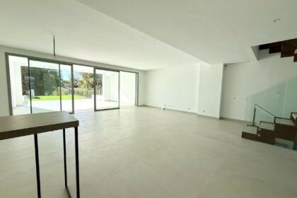 9870b81ca62ccd4b97c7832b6d6771d6 - 8