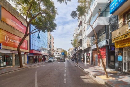 98b511b86b5a97e7cd95cb8deb3df198 - 37