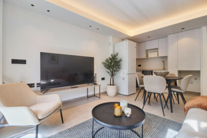 98b511b86b5a97e7cd95cb8deb3df198 - 8