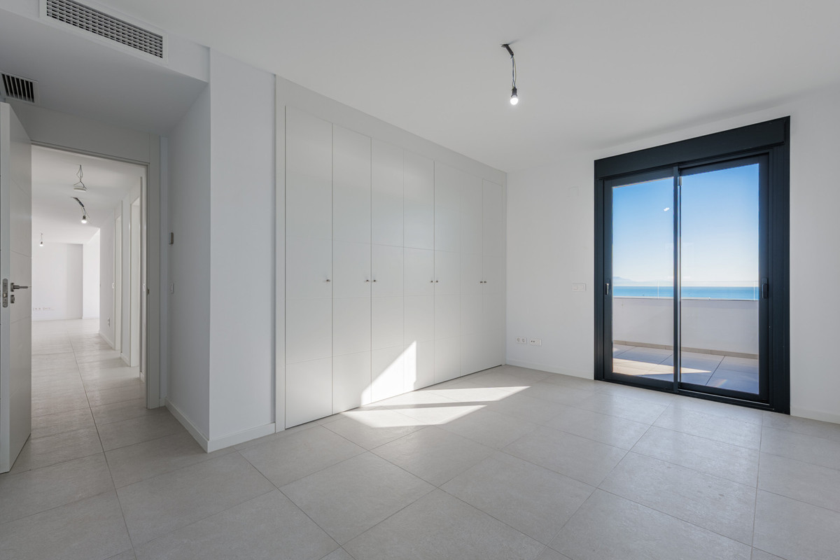 9aa0344ed510a1409b7440db86d1f3c5 - 16