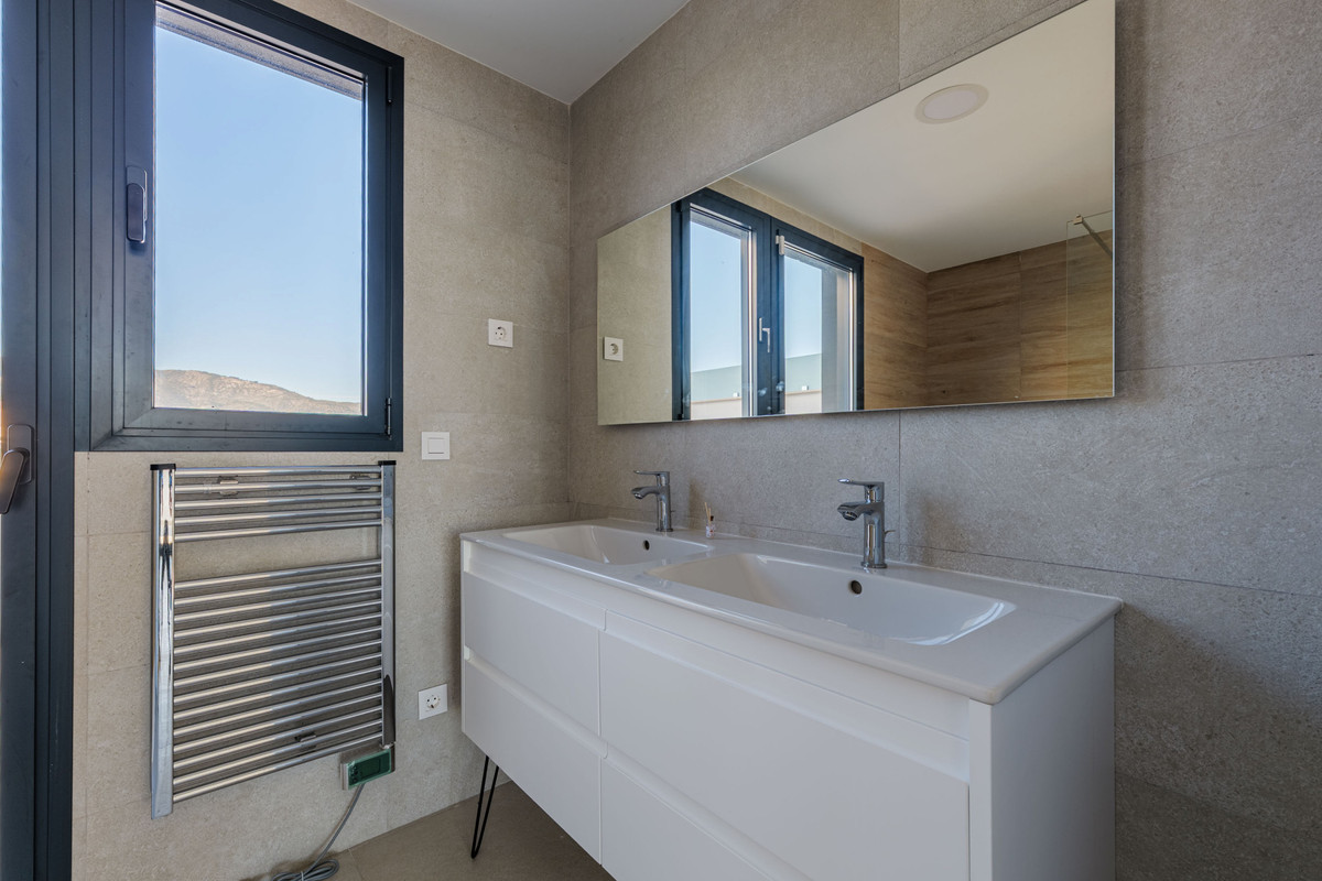 9aa0344ed510a1409b7440db86d1f3c5 - 17