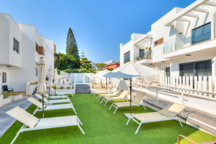 9ab61e68509795c2d2152319d8af9476 - 31