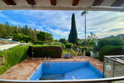 9ae80211a34ad00cd5a0c64dd74f1640 - 34